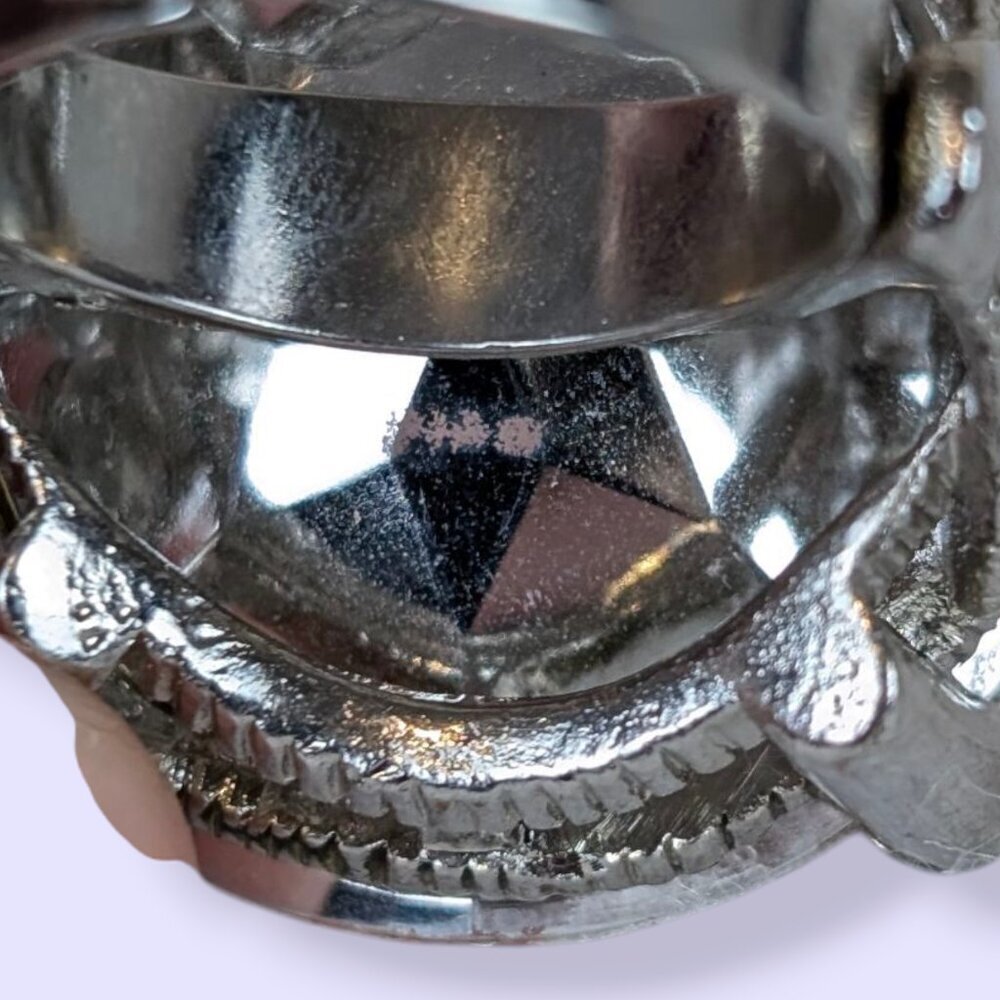 Large Pink Costume Cocktail Ring - Picture 6 of 8
